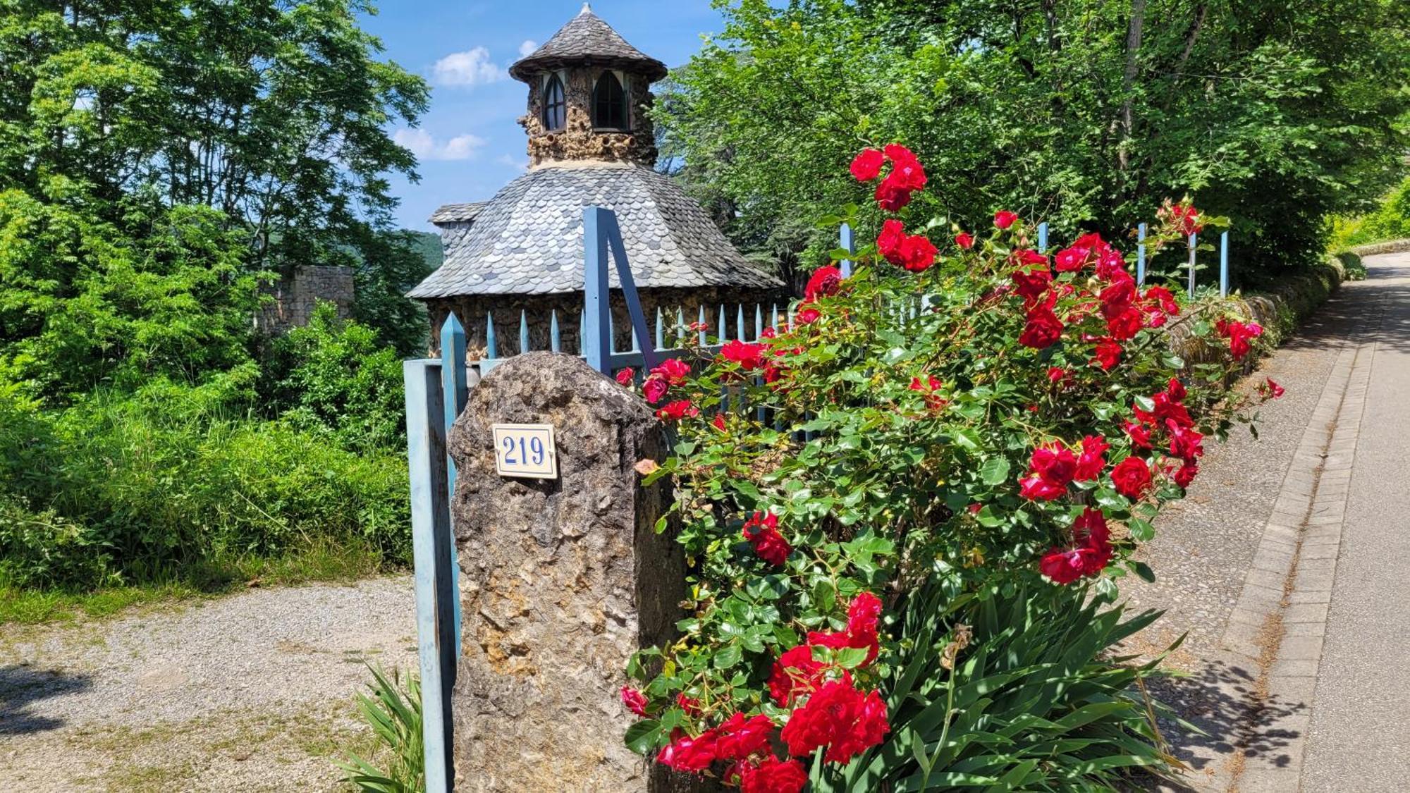 Manoir Des Pélies酒店*
